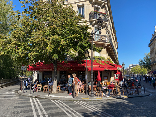 La terrasse de la brasserie